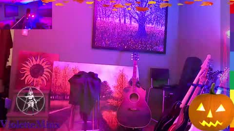 Snapshot of violetteminx chatting on 10/24/25, 01:18 Violette online show from 10/24/25, 01:18