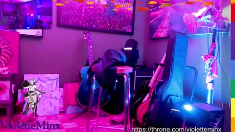 Snapshot of violetteminx chatting on 11/28/25, 02:14 Violette online show from 11/28/25, 02:14