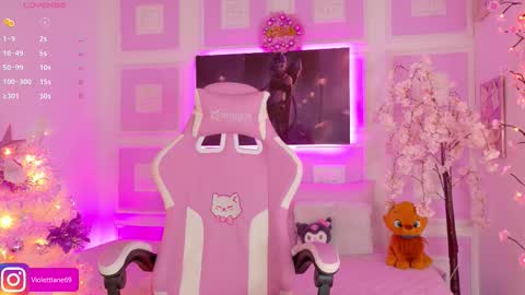 Snapshot of violettlane chatting on 12/20/25, 02:24 Violeta online show from 12/20/25, 02:24