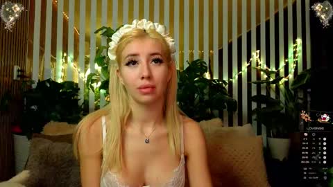 Violetta online show from 12/22/25, 10:51