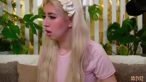 Violetta online show from 03/13/26, 09:21