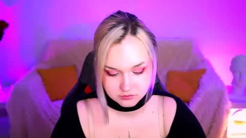 Violett online show from 05/26/26, 08:10