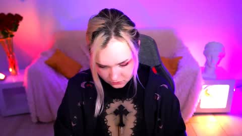 Violett online show from 05/31/26, 08:10