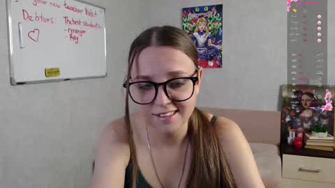 Violet online show from 10/17/25, 05:59
