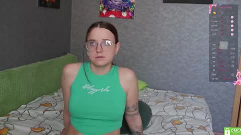 Violet online show from 03/13/26, 07:37