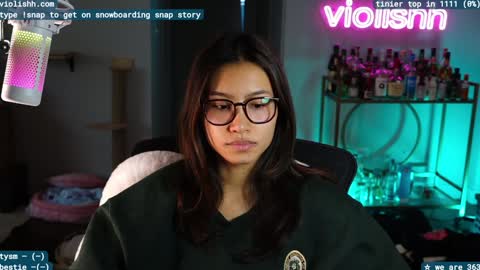 Snapshot of violishh chatting on 02/03/25, 08:46 follow me on twitter violishh and ig violishh  online show from 02/03/25, 08:46
