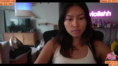 Snapshot of violishh chatting on 10/28/25, 06:21 follow me on twitter violishh and ig violishh online show from 10/28/25, 06:21