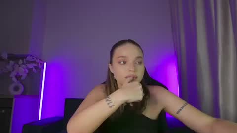 Violla online show from 07/10/26, 02:05