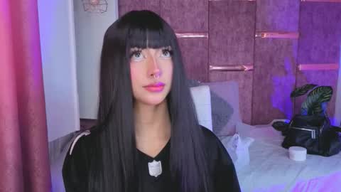 viollettebylyly online show from 12/17/25, 02:56