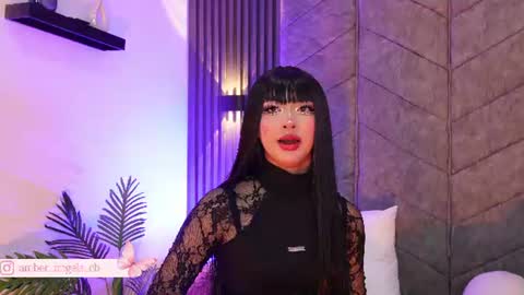 viollettebylyly online show from 07/03/26, 12:44