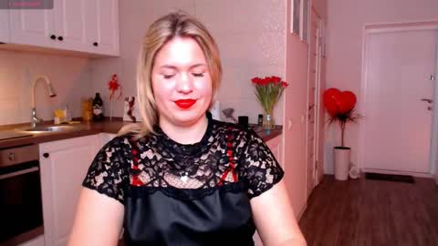 Snapshot of vip_juicy chatting on 02/23/25, 12:05 VelvettTime online show from 02/23/25, 12:05