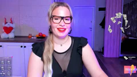 Snapshot of vip_juicy chatting on 11/20/25, 07:08 VelvettTime online show from 11/20/25, 07:08