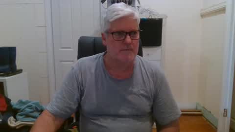 viper654321 online show from 12/31/24, 07:10