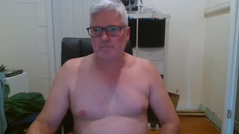 viper654321 online show from 02/20/25, 07:55