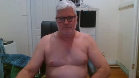 viper654321 online show from 02/24/25, 08:17