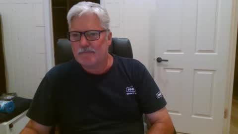 viper654321 online show from 10/15/25, 08:03