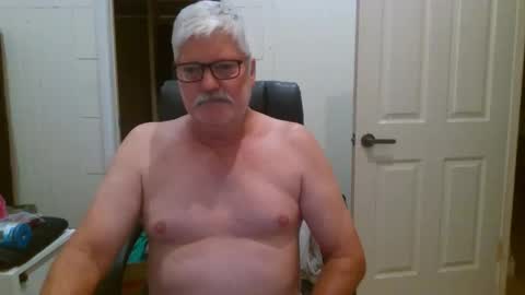 viper654321 online show from 12/01/25, 07:35