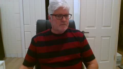viper654321 online show from 06/19/26, 08:07