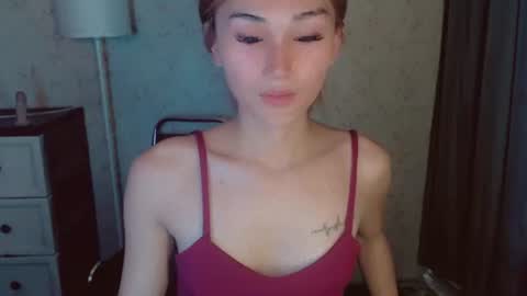 Pearl online show from 02/11/26, 01:43