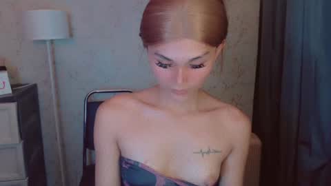 Pearl online show from 02/15/26, 03:25