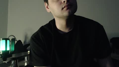 Snapshot of virgil____ chatting on 02/12/25, 07:24 virgil____ online show from 02/12/25, 07:24