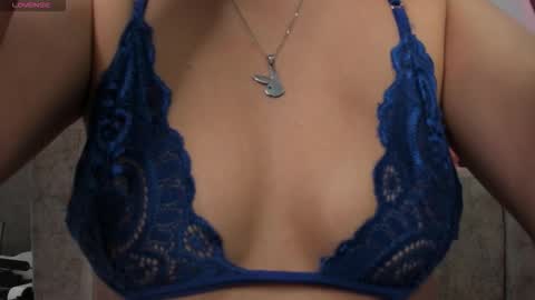 Jane  online show from 11/06/25, 04:02