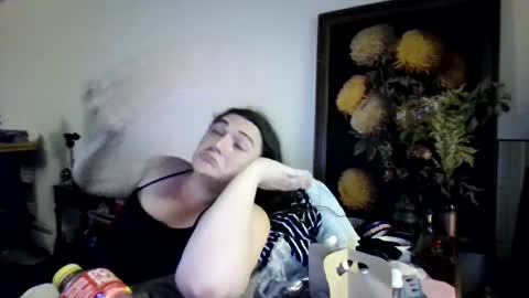 Snapshot of virgorian_enigma chatting on 07/09/26, 07:01 priscilla online show from 07/09/26, 07:01
