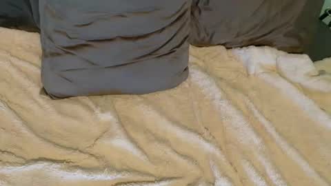 Snapshot of virrgindelicious chatting on 10/19/25, 01:12 VirginDelicious online show from 10/19/25, 01:12