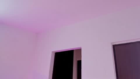 Snapshot of virtual111_ chatting on 01/18/25, 05:41 Lu online show from 01/18/25, 05:41