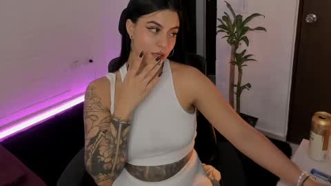 Snapshot of virtual111_ chatting on 03/02/25, 07:12 Lu online show from 03/02/25, 07:12