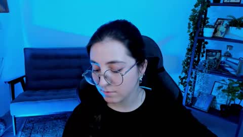 Snapshot of virtualvoyant chatting on 10/06/25, 07:17 your love online show from 10/06/25, 07:17