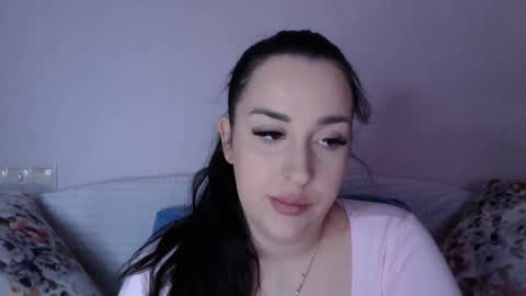 Vitalina online show from 12/15/25, 12:09