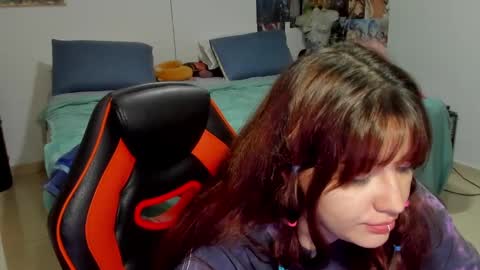 Snapshot of vitaxviper chatting on 02/04/25, 02:17 Vit a Viper online show from 02/04/25, 02:17