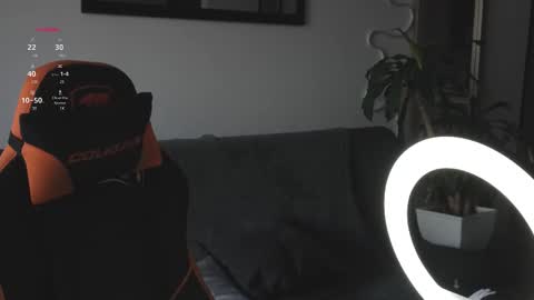 Snapshot of vito_benz chatting on 10/28/25, 12:41 VITO BENZ online show from 10/28/25, 12:41