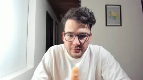 Vito Ferrer online show from 10/27/25, 01:31