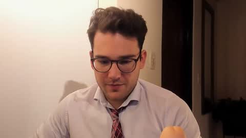 Vito Ferrer online show from 11/11/25, 12:43