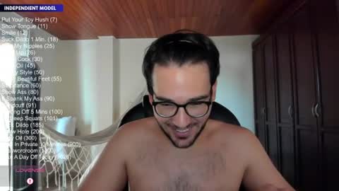 Snapshot of vito_ferrero chatting on 07/08/26, 02:32 Vito Ferrer online show from 07/08/26, 02:32