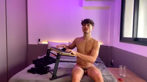 vitoraugustoxxx online show from 10/10/25, 11:09