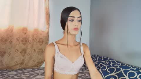vitoriia_ online show from 05/29/26, 08:29