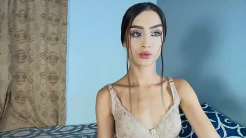 vitoriia_ online show from 06/03/26, 11:43