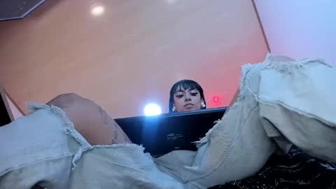 Snapshot of vivi_honey_ chatting on 02/06/25, 08:50 IGkarol navarret3 online show from 02/06/25, 08:50