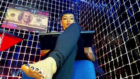 Snapshot of vivi_honey_ chatting on 03/03/25, 03:53 IGkarol navarret3 online show from 03/03/25, 03:53