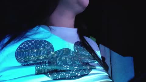 vivi_jones online show from 06/04/26, 05:35