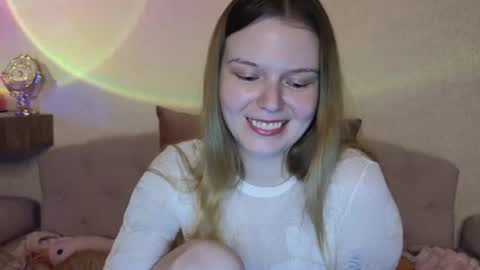 vivian_alison online show from 06/24/26, 07:02