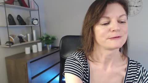 Vivian online show from 03/07/25, 09:07