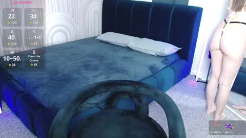 Vivian Evans online show from 01/31/25, 01:11