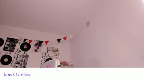 Snapshot of vivian_qwerty chatting on 02/03/25, 07:51 vivian_qwerty online show from 02/03/25, 07:51