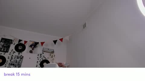 Snapshot of vivian_qwerty chatting on 02/06/25, 07:45 vivian_qwerty online show from 02/06/25, 07:45