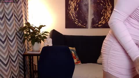 Snapshot of vivian_soul chatting on 03/09/25, 06:32 Vivian online show from 03/09/25, 06:32