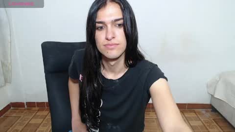 Snapshot of vivianalatin chatting on 06/03/26, 12:08 instagram Viviana73215 online show from 06/03/26, 12:08